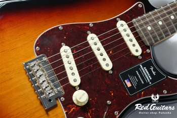 American Professional II Stratocaster - 3-Color Sunburst